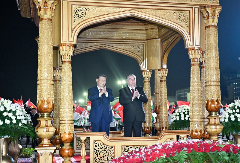 习近平抵达杜尚别开始对塔吉克斯坦进行国事访问「相关图片」