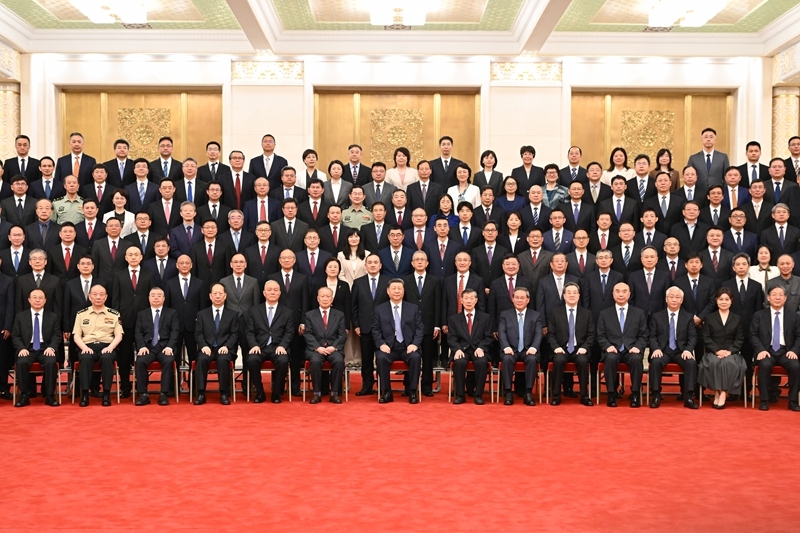 习近平出席国家科学技术奖励大会两院院士大会中国科协第十一次全国代表大会并发表重要讲话「相关图片」