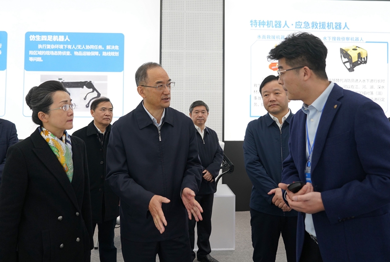 黄强主持召开省建设绵阳科技城领导小组第23次会议  以更高站位更大魄力推动绵阳科技城建设再上新台阶「相关图片」